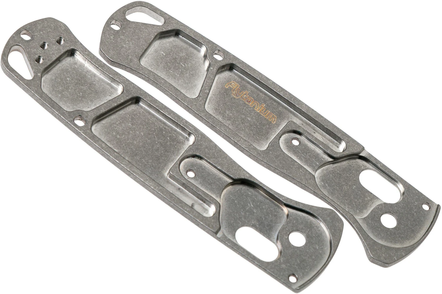 Flytanium Benchmade Bugout Scales, Titanio - Imagen 2