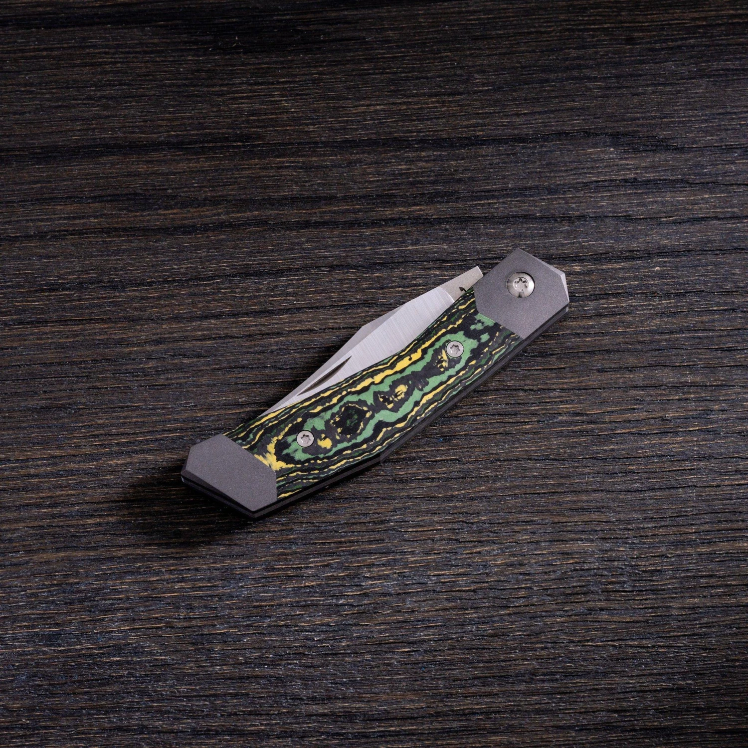 Jack Wolf Cyborg Jack CYBO-01-CTS Fat Carbon Toxic Storm, Navaja Slipjoint - Imagen 2